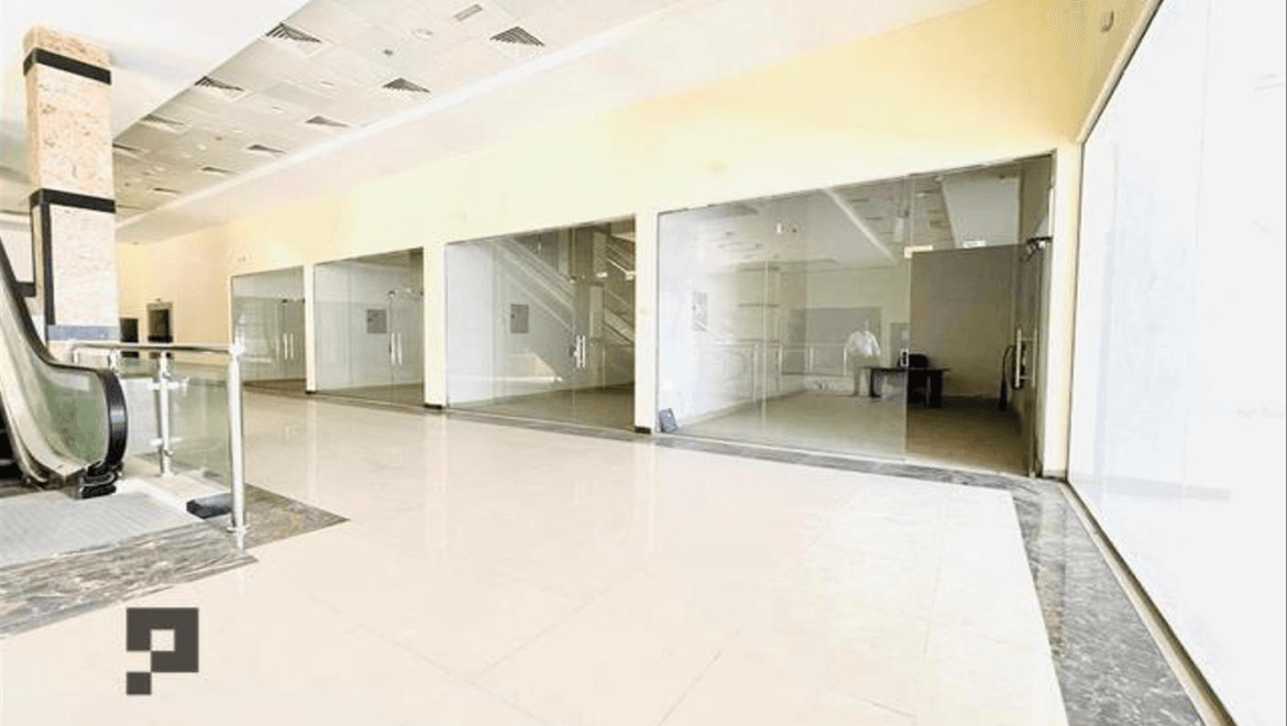 Bash Mall - ENTIRE MALL | BRAND NEW | CROWDED AREA | RETAIL - Sale and Rent homes in Dubai UAE by PAGC (Property Ana Group)