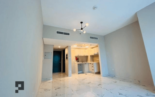 Good View| Well Maintained | Vacant | With Parking – MAG 565