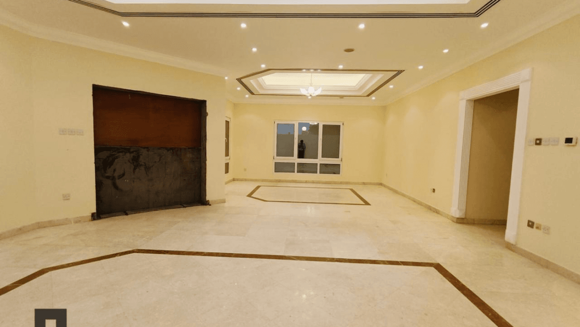 - NEAR BEACH | SPACIOUS VILLA | MAIDS ROOM - Sale and Rent homes in Dubai UAE by PAGC (Property Ana Group)