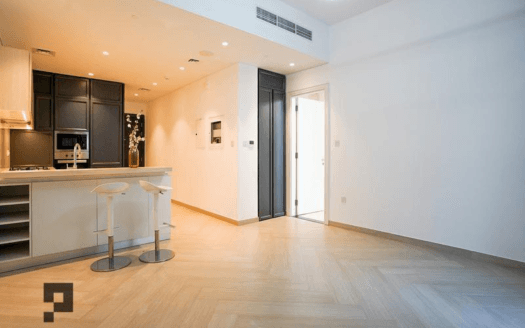 4 CHEQUES | HIGH FLOOR | VACANT –