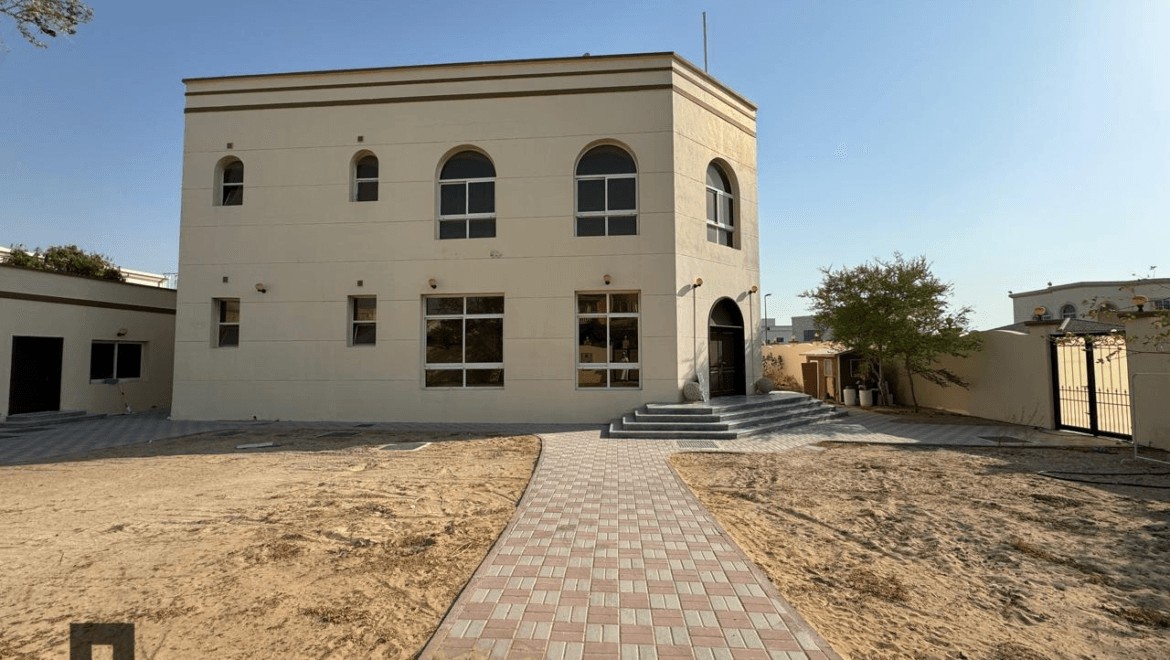 Al Warqaa Residence - 7 BR+Guest+Maid | Well Maintained | Good location - Sale and Rent homes in Dubai UAE by PAGC (Property Ana Group)