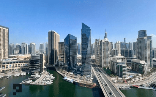FULL MARINA VIEW | CORNER UNIT |  FURNISHED – Marina Quays West
