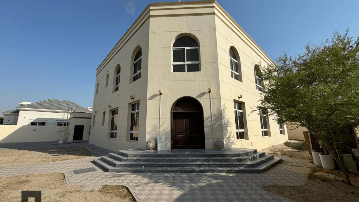 Al Warqaa Residence - 7 BR+Guest+Maid | Well Maintained | Good location - Sale and Rental homes in Dubai UAE by PAGC (Property Ana Group)