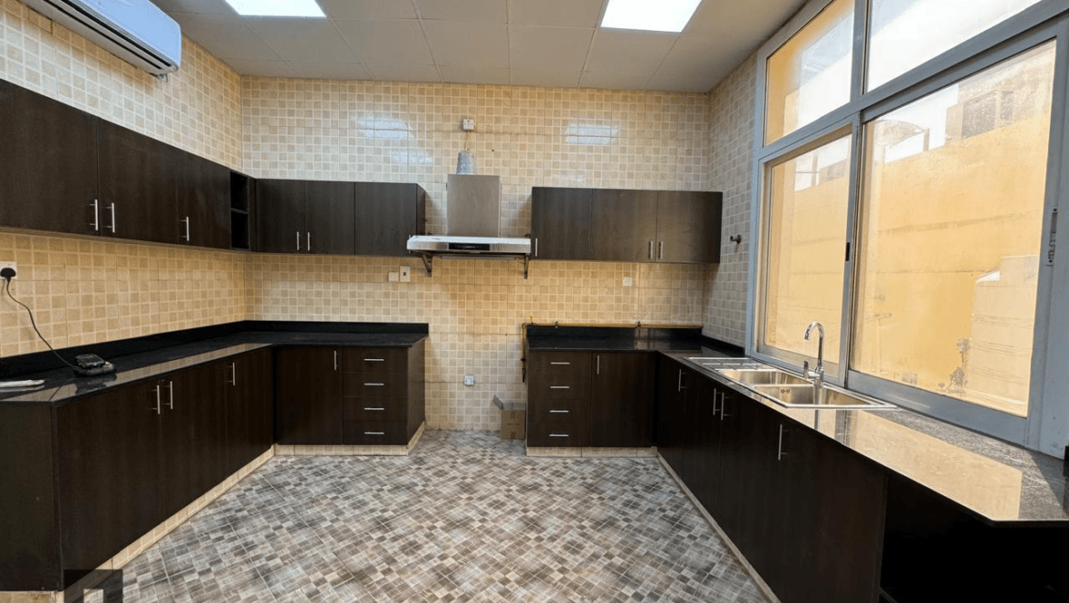 Al Warqaa Residence - 7 BR+Guest+Maid | Well Maintained | Good location - Sale and Rent homes in Dubai UAE by PAGC (Property Ana Group)