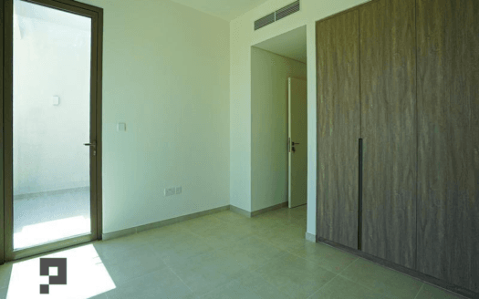 4 CHEQUES | NEW BRAND | MAIDS ROOM –