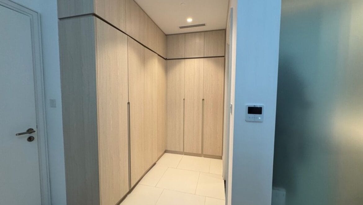 Bright 1-bedroom residential apartment at Wilton Park Residences in Dubai's Mohammed Bin Rashid City, showcasing a spacious layout with a park view.-Propertyana real estate in dubai and sharjeh