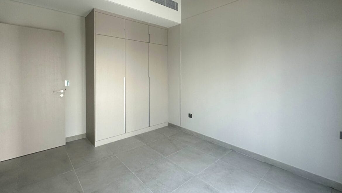 Exterior view of a modern three-bedroom townhouse in MAG Eye, Mohammed Bin Rashid City, Dubai; unfurnished.-Propertyana real estate in dubai and sharjeh