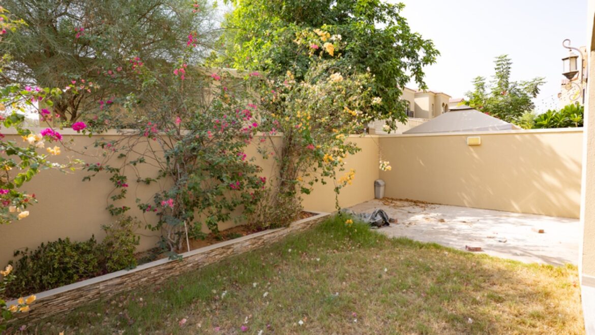 3-bedroom Bella Casa villa in Dubai Land, Dubai on a large corner plot, ready to move in-Propertyana real estate in dubai and sharjeh