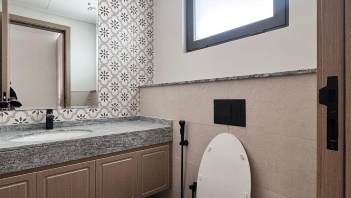 Exterior view of a luxury 3-bedroom townhouse in Santorini at Damac Lagoons, Dubai, residential community.-Propertyana real estate in dubai and sharjeh