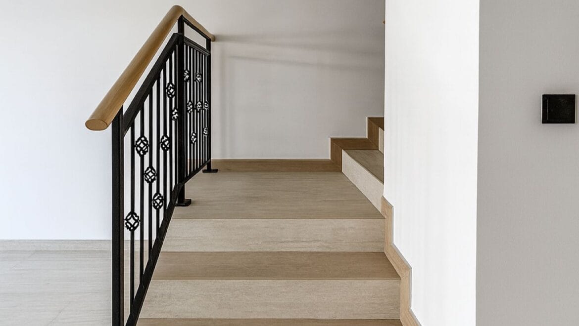 Exterior view of a luxury 3-bedroom townhouse in Santorini at Damac Lagoons, Dubai, residential community.-Propertyana real estate in dubai and sharjeh