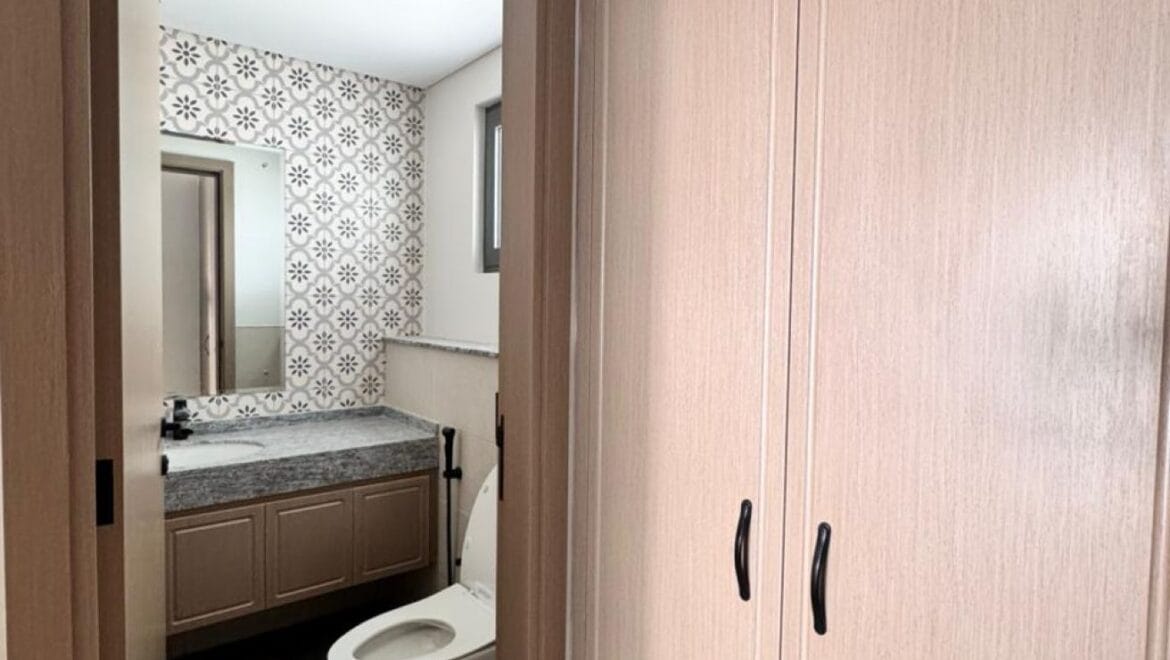 Exterior view of a luxury 3-bedroom townhouse in Santorini at Damac Lagoons, Dubai, residential community.-Propertyana real estate in dubai and sharjeh