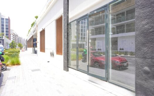 FREE PERIOD | CLOSE TO OPEN PARKING |SINGLE SHOP