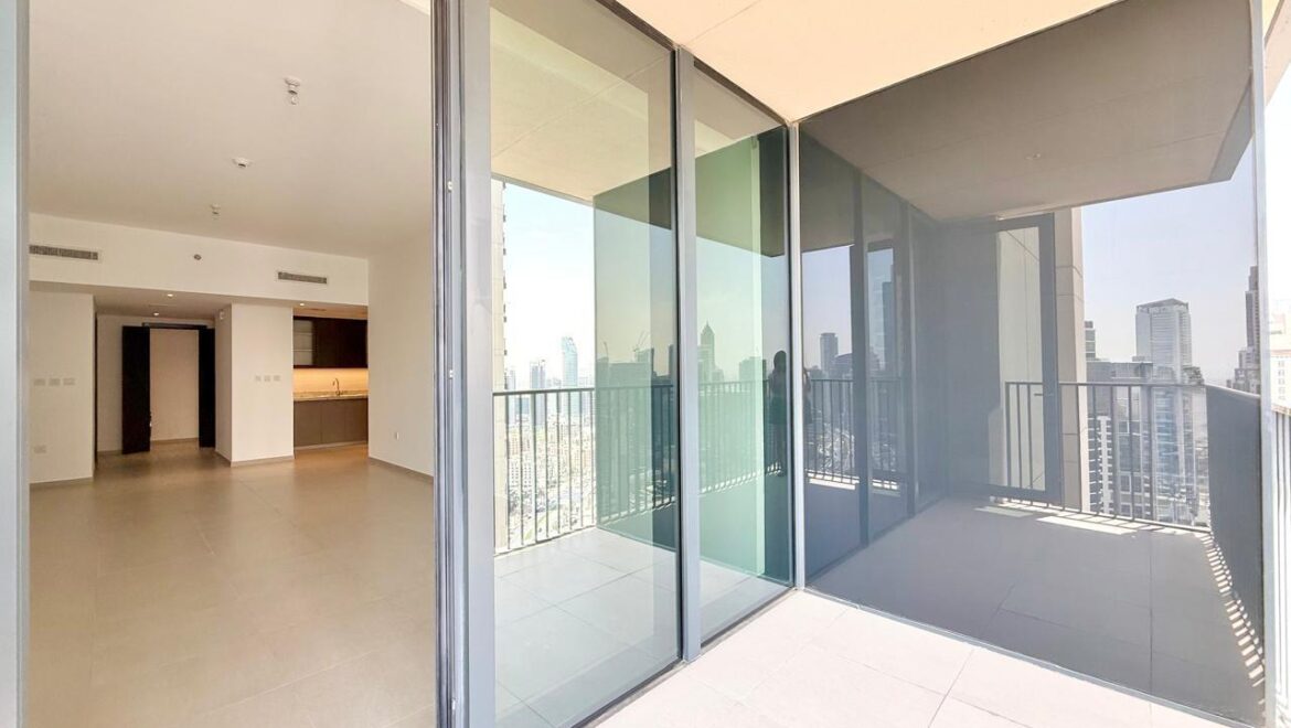 2-bedroom residential apartment at BLVD Heights Tower 1 in Downtown Dubai, Dubai. A spacious high-floor unit with contemporary interiors.-Propertyana real estate in dubai and sharjeh