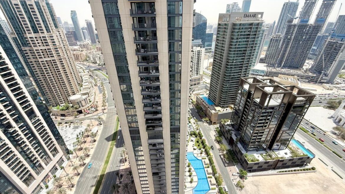 2-bedroom residential apartment at BLVD Heights Tower 1 in Downtown Dubai, Dubai. A spacious high-floor unit with contemporary interiors.-Propertyana real estate in dubai and sharjeh