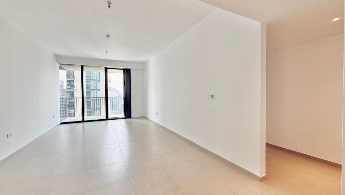 2-bedroom residential apartment at BLVD Heights Tower 1 in Downtown Dubai, Dubai. A spacious high-floor unit with contemporary interiors.-Propertyana real estate in dubai and sharjeh