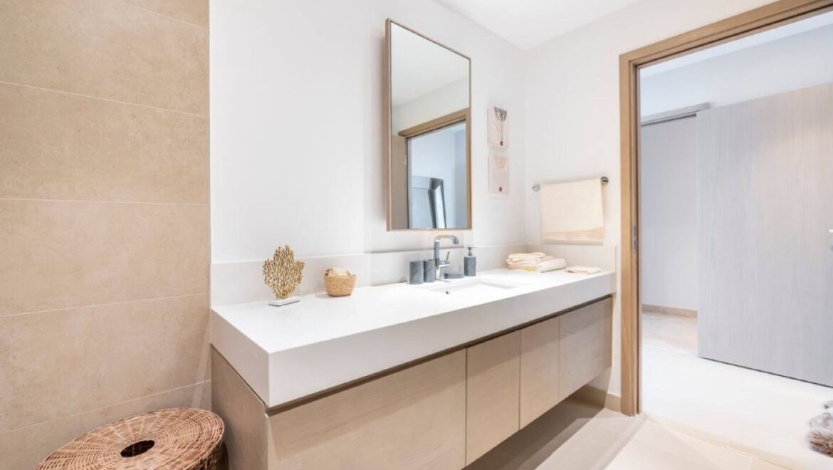 Luxurious 4-bedroom penthouse at Creek Horizon Tower 2 in Dubai Creek Harbour (The Lagoons), offering panoramic skyline views-Propertyana real estate in dubai and sharjeh