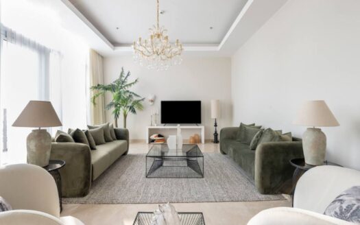 4 Bed Luxury Penthouse Creek Horizon Dubai Skyline