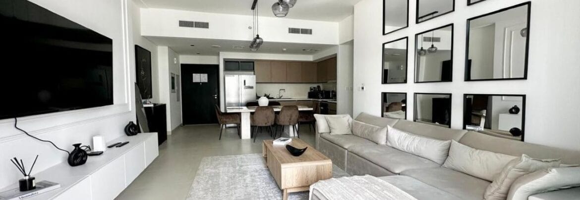 3-bedroom Burj Crown apartment in Downtown Dubai, Dubai, featuring an elegant upgraded living space with modern finishes.-Propertyana real estate in dubai and sharjeh
