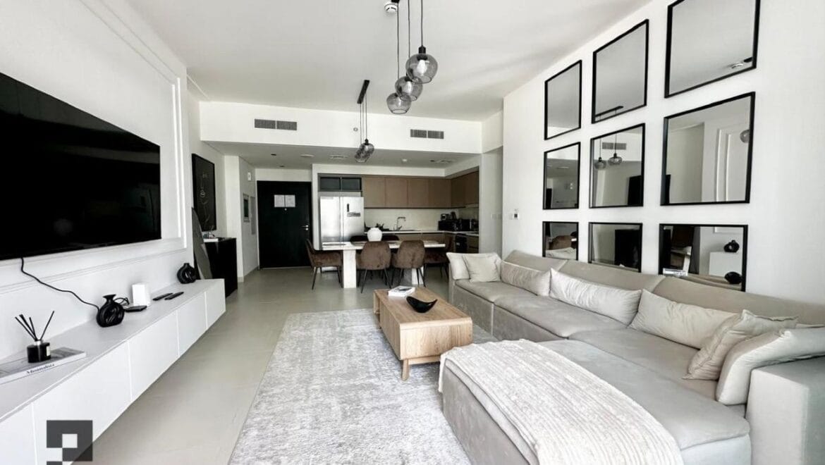 3-bedroom Burj Crown apartment in Downtown Dubai, Dubai, featuring an elegant upgraded living space with modern finishes.-Propertyana real estate in dubai and sharjeh