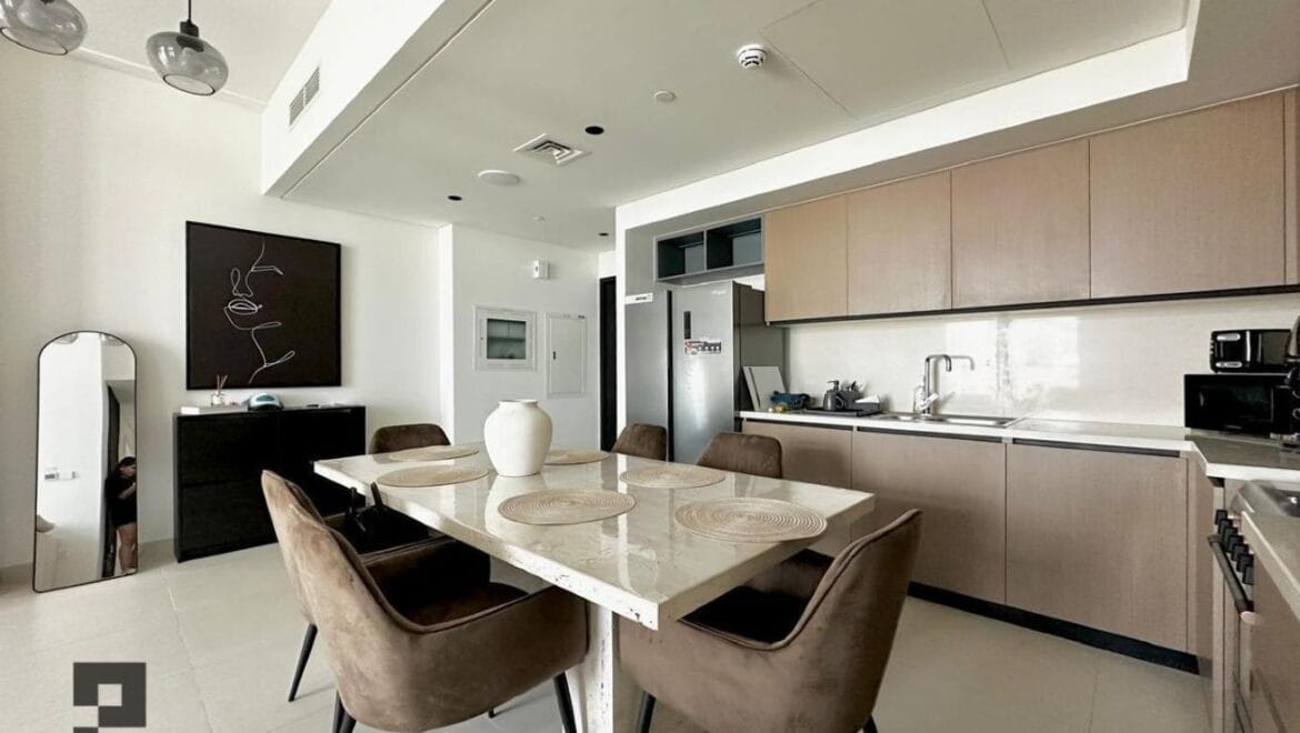 3-bedroom Burj Crown apartment in Downtown Dubai, Dubai, featuring an elegant upgraded living space with modern finishes.-Propertyana real estate in dubai and sharjeh