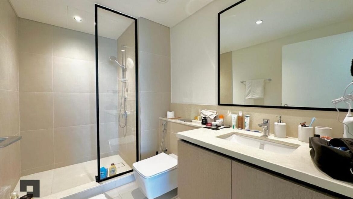 3-bedroom Burj Crown apartment in Downtown Dubai, Dubai, featuring an elegant upgraded living space with modern finishes.-Propertyana real estate in dubai and sharjeh