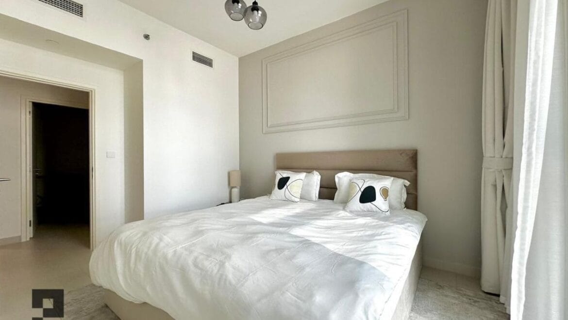 3-bedroom Burj Crown apartment in Downtown Dubai, Dubai, featuring an elegant upgraded living space with modern finishes.-Propertyana real estate in dubai and sharjeh