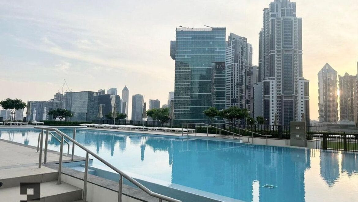 3-bedroom Burj Crown apartment in Downtown Dubai, Dubai, featuring an elegant upgraded living space with modern finishes.-Propertyana real estate in dubai and sharjeh