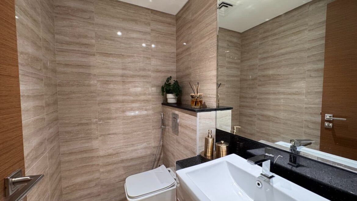 Luxury 3-bedroom residential apartment in Urban Oasis, Business Bay, Dubai with maid's room, private elevator, and canal view.-Propertyana real estate in dubai and sharjeh