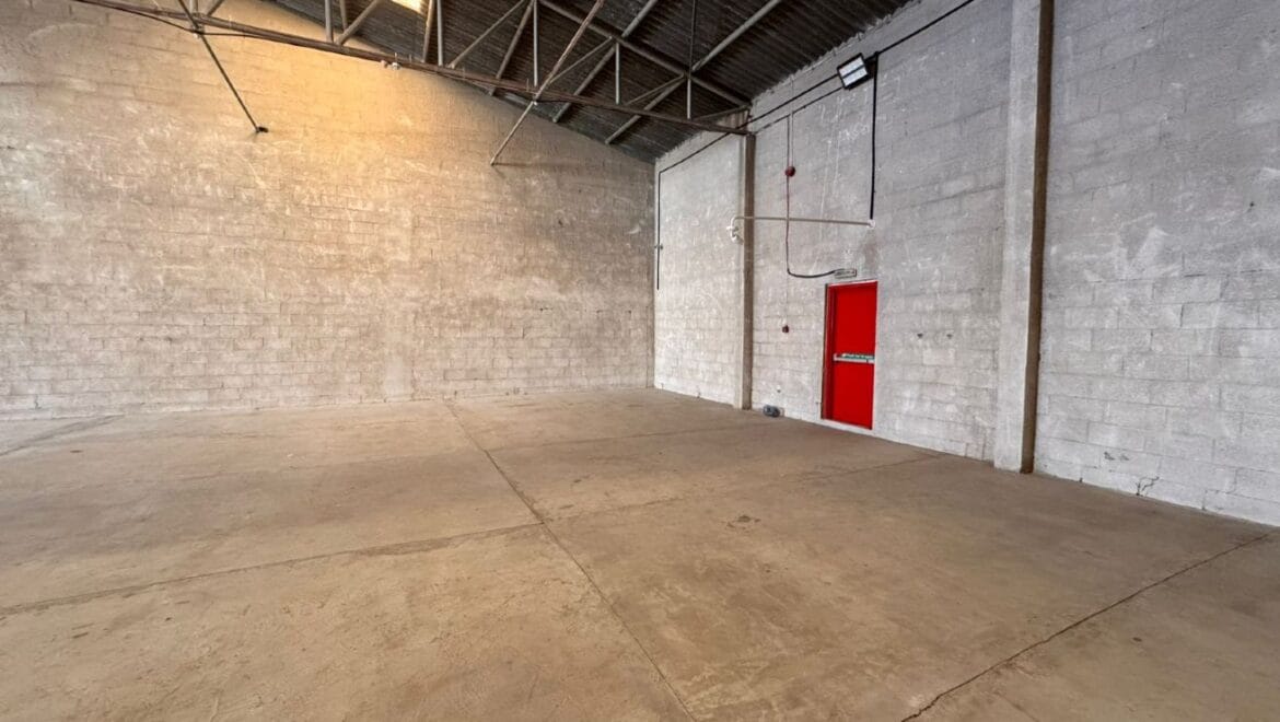 Interior view of a bedroom inside a commercial storage warehouse at Ras Al Khor Industrial 2, Dubai-Propertyana real estate in dubai and sharjeh