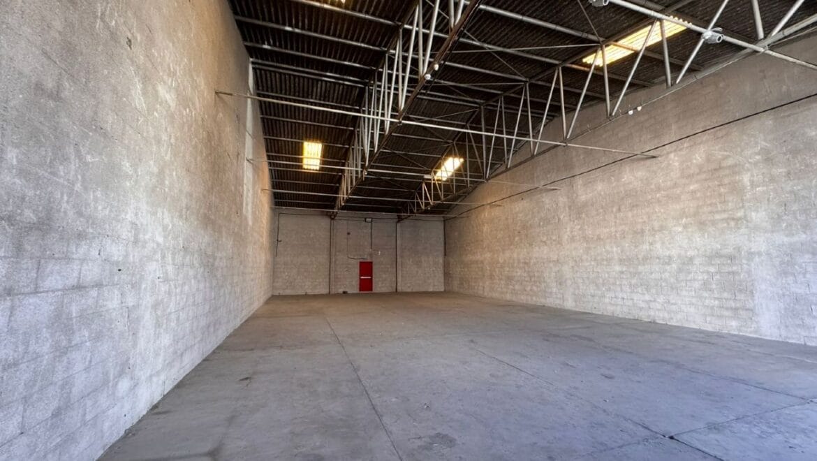 Interior view of a bedroom inside a commercial storage warehouse at Ras Al Khor Industrial 2, Dubai-Propertyana real estate in dubai and sharjeh