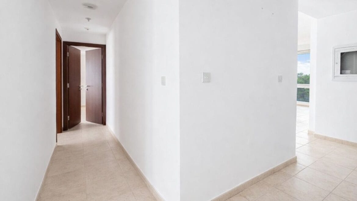 Bright, modern 2-bedroom apartment interior in Elite Residence, Dubai Marina, Dubai, featuring contemporary furnishings and large windows.-Propertyana real estate in dubai and sharjeh