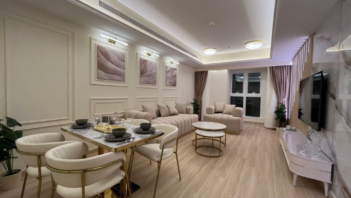 Vacant 1-bedroom apartment in Princess Tower, Dubai Marina, on a high floor with city skyline views.-Propertyana real estate in dubai and sharjeh