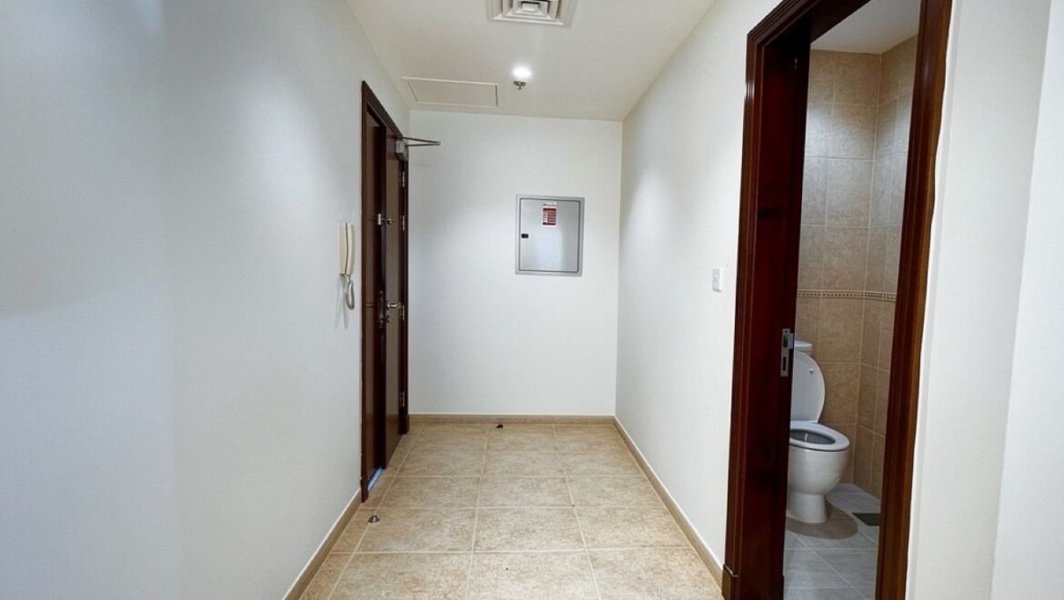 Spacious 2-bedroom Elite Residence apartment in Dubai Marina, Dubai, high-floor view with sea view-Propertyana real estate in dubai and sharjeh