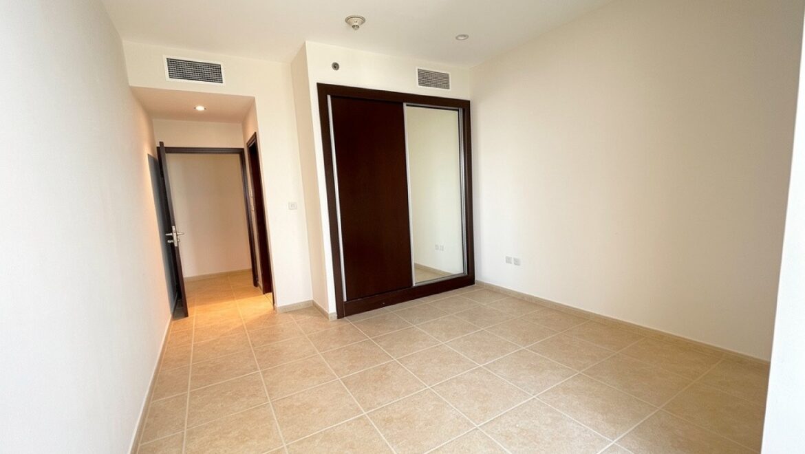 Spacious 2-bedroom Elite Residence apartment in Dubai Marina, Dubai, high-floor view with sea view-Propertyana real estate in dubai and sharjeh