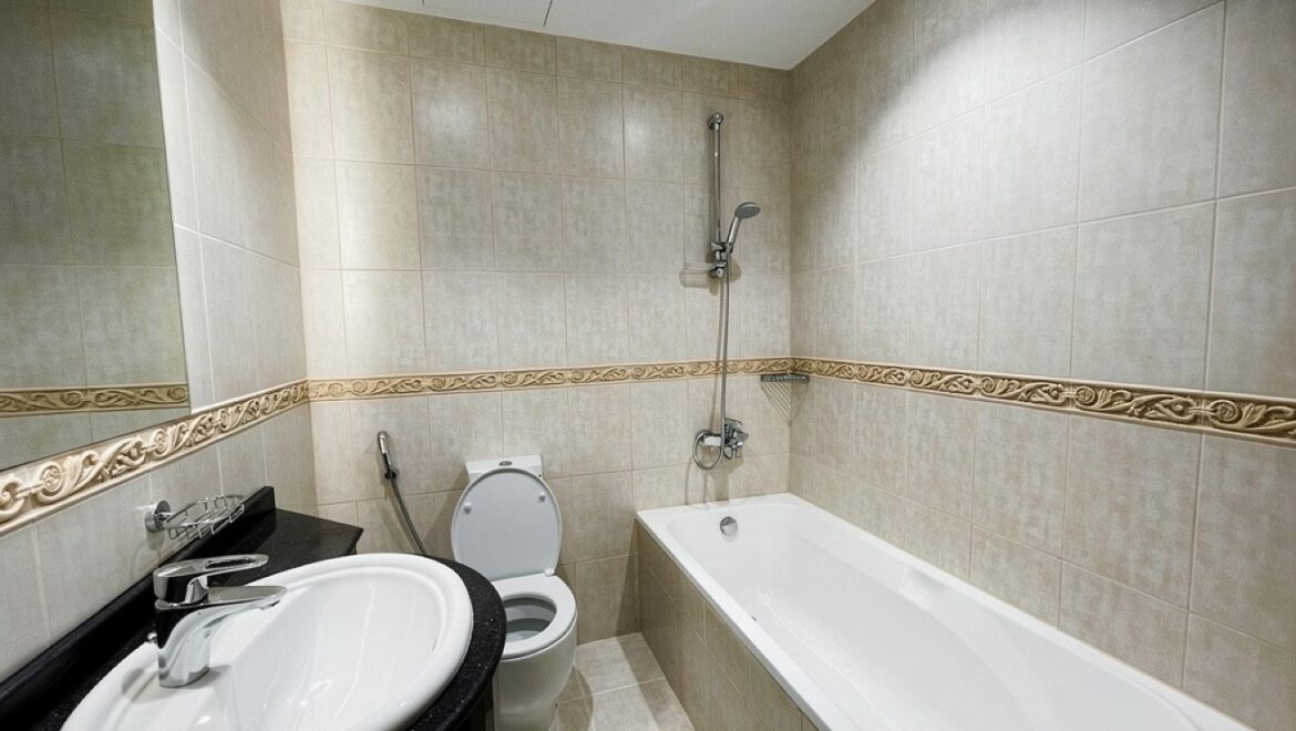 Spacious 2-bedroom Elite Residence apartment in Dubai Marina, Dubai, high-floor view with sea view-Propertyana real estate in dubai and sharjeh